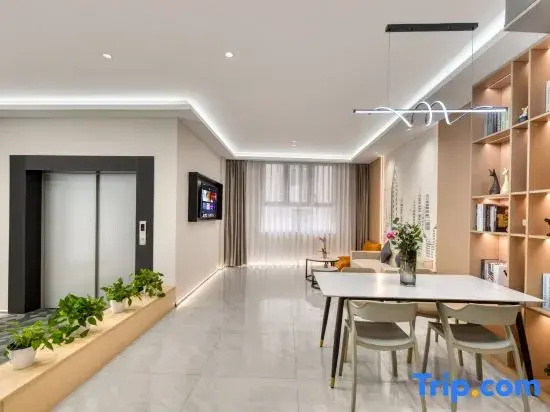 Zhishang Hotel (Caifu Center Lin'an Square Subway Station Branch)