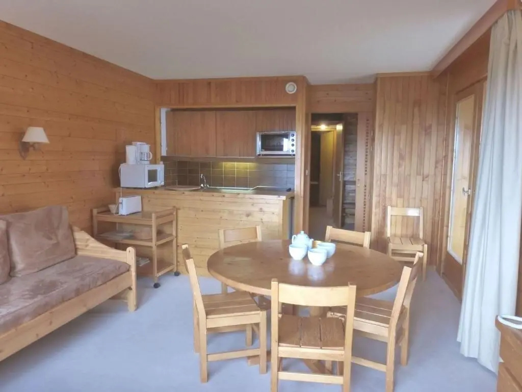Appartement Méribel, 2 pièces, 6 personnes - FR-1-411-581