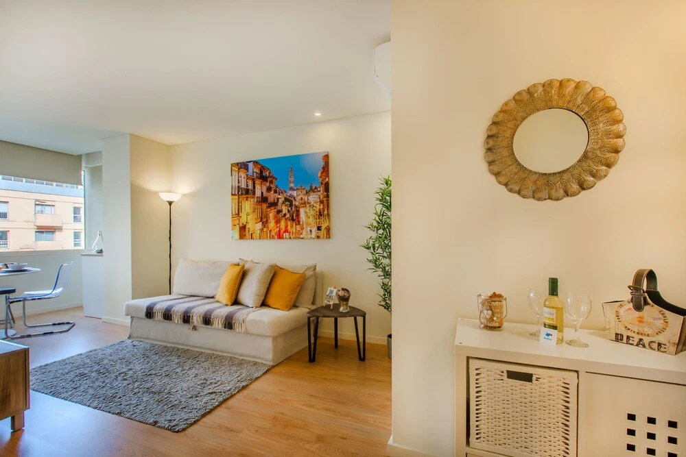 Charming Flat @ Trindade II