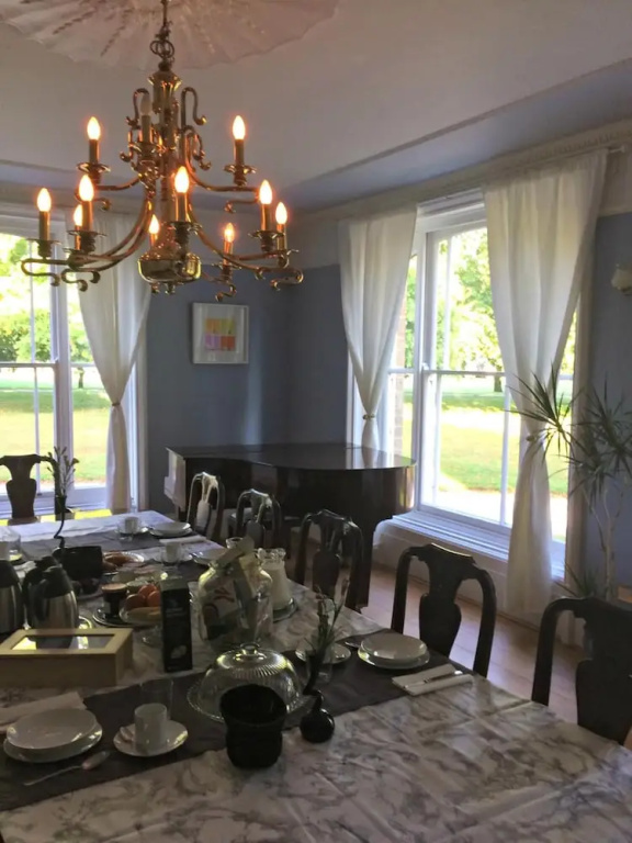Walltree House