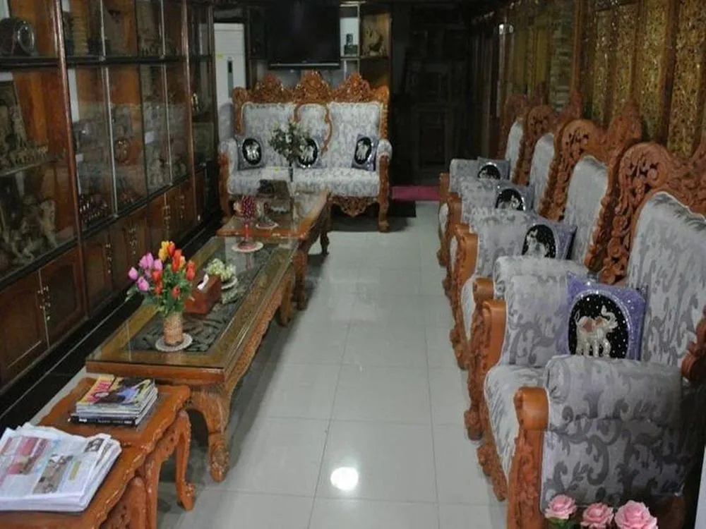 East Mandalay Hotel