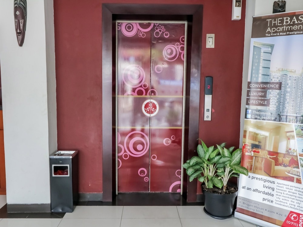 NIDA Rooms Mangga Besar 180