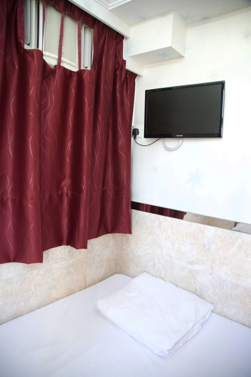 Yau King Hotel