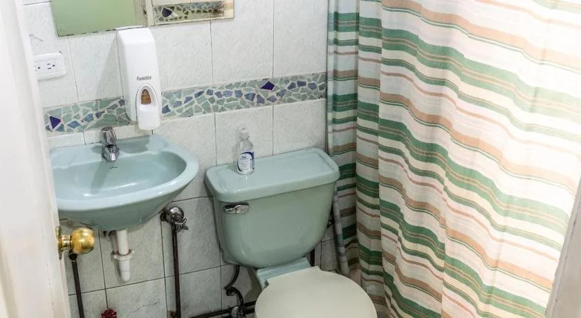 Color House Petitte - Hostel