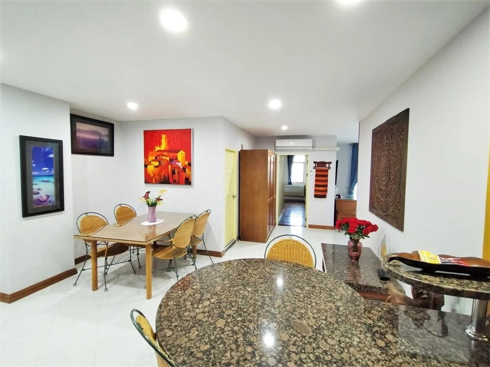 9B Spacious sea View Apartment Karon Beach Front