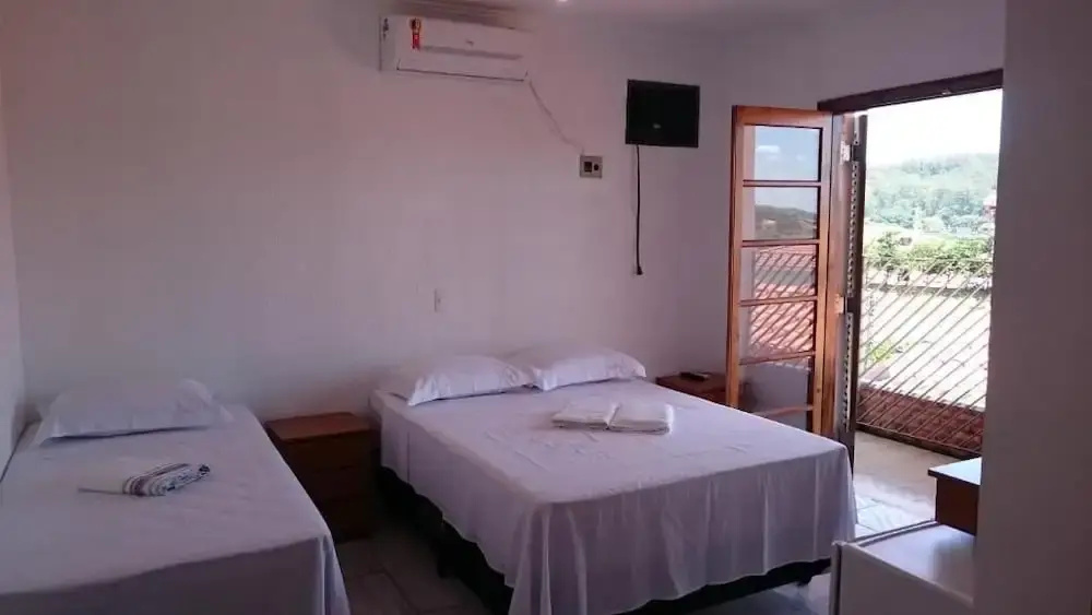 Pousada Casablanca Águas de São Pedro - Próximo ao Thermas Water Park