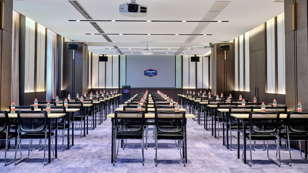 Hampton by Hilton Shenzhen North Station