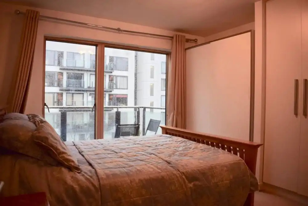 Fantastic 1 Bedroom Apartment in Grand Canal Dock