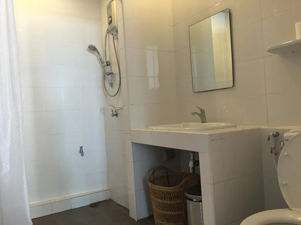 On Street Bed And Breakfast