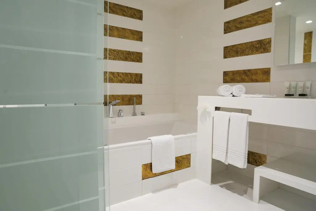 The Legacy Luxury hotel Algiers Hydra