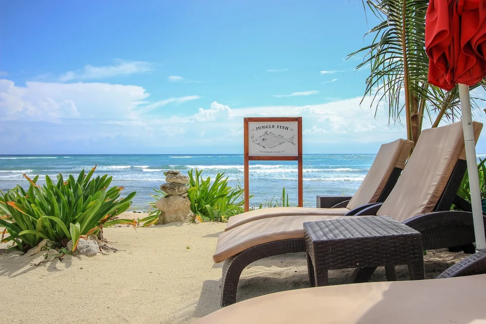 Luxury House Steps Away from Akumal Beach by Olahola