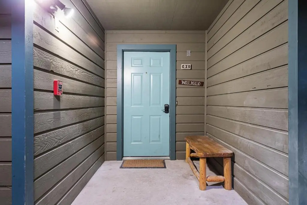 Riverside Condos D01 by Avantstay Condo Close To Downtown, Town Park & Ski Lift #8
