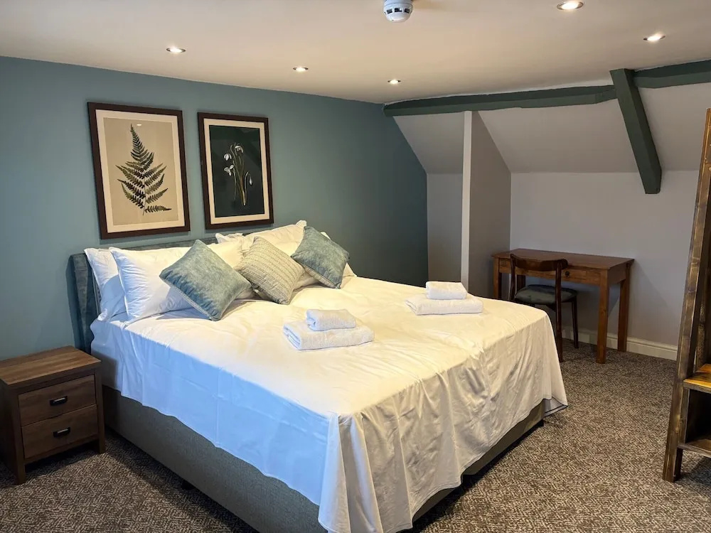 The Oakhouse Hotel