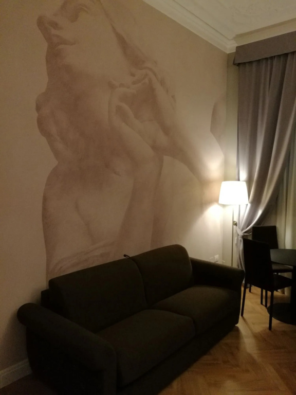 Daphne Guest Hause
