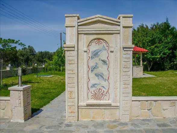 Paradisos Apartments