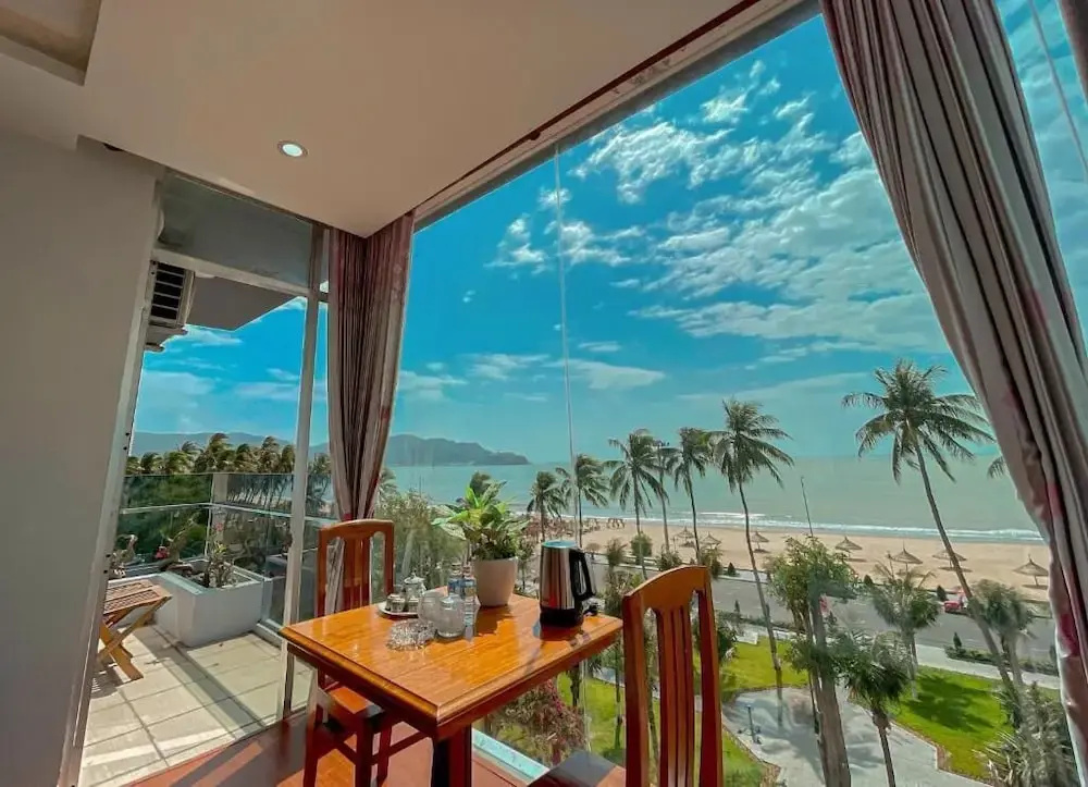 Y Linh Hotel