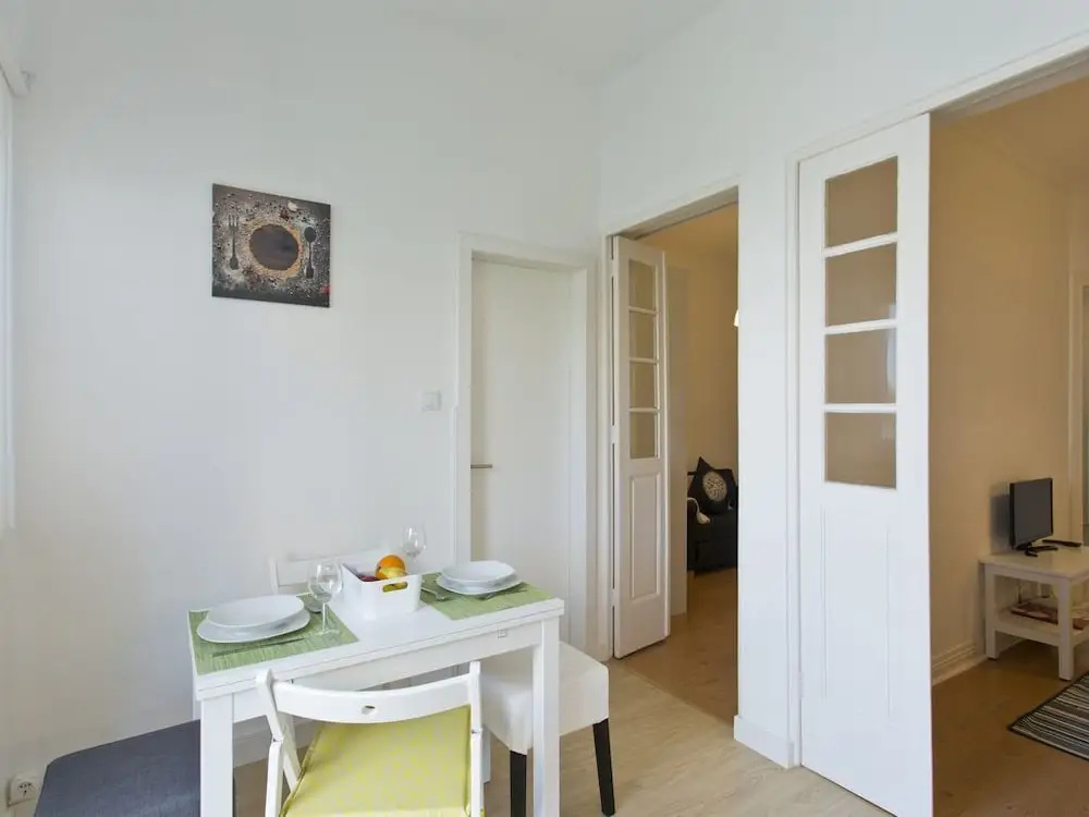 Covelo Park Apartment