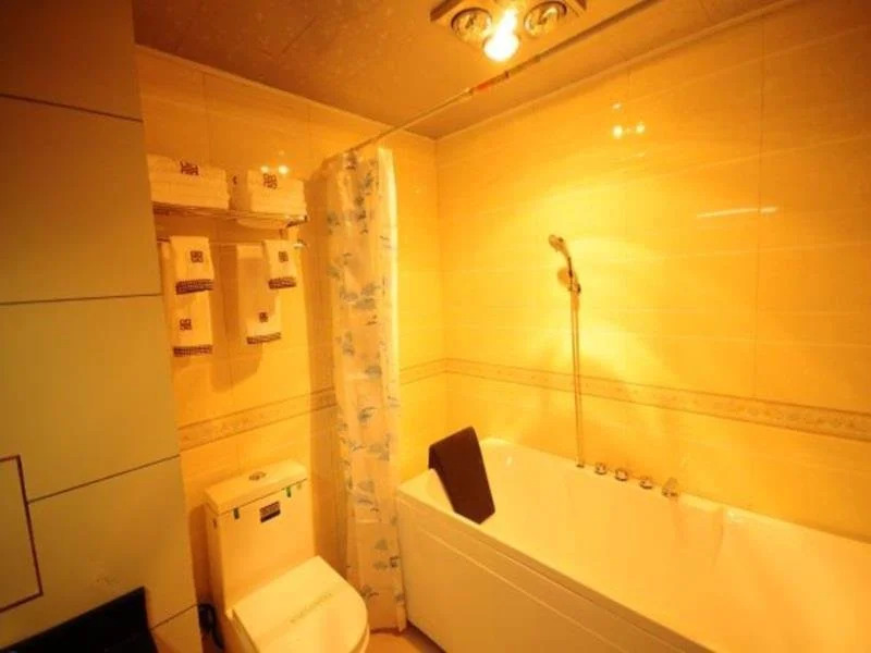 The Bog-Garden Hotel Lhasa