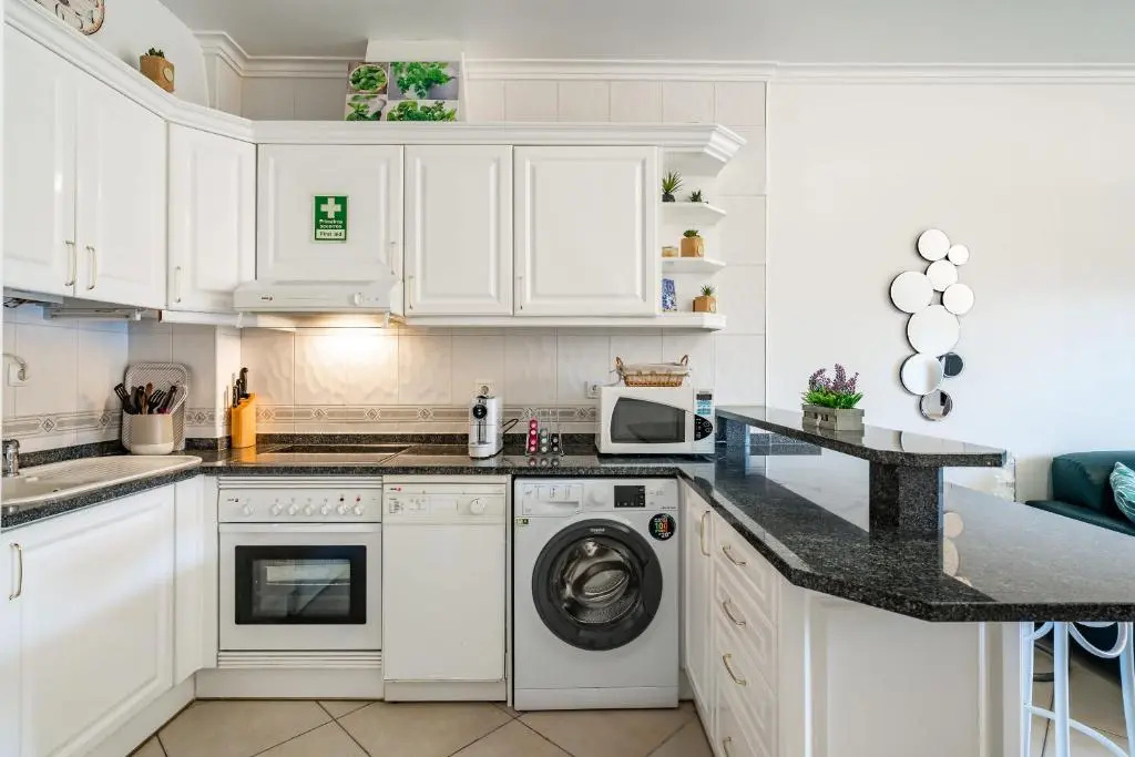 Pedra dos Bicos - Apartamento para 4 com acesso privilegiado à praia