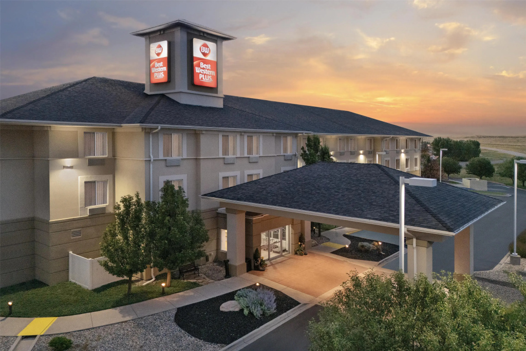 Best Western Plus Frontier Inn