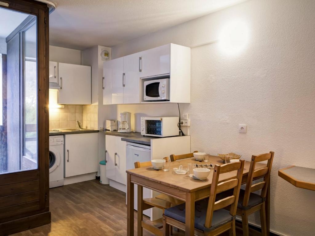 Appartement Brides-les-Bains, 1 pièce, 4 personnes - FR-1-512-59
