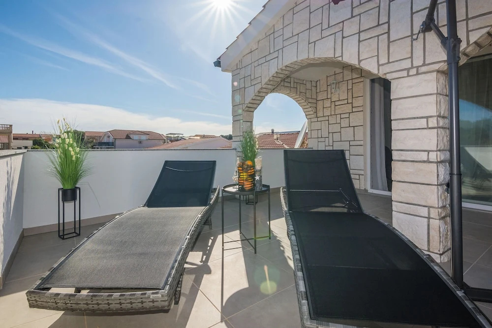 Apartments Bojana