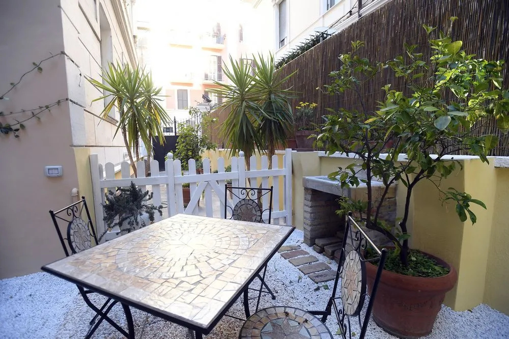 Santi Quattro Apartments 3 E 4 - Colosseo