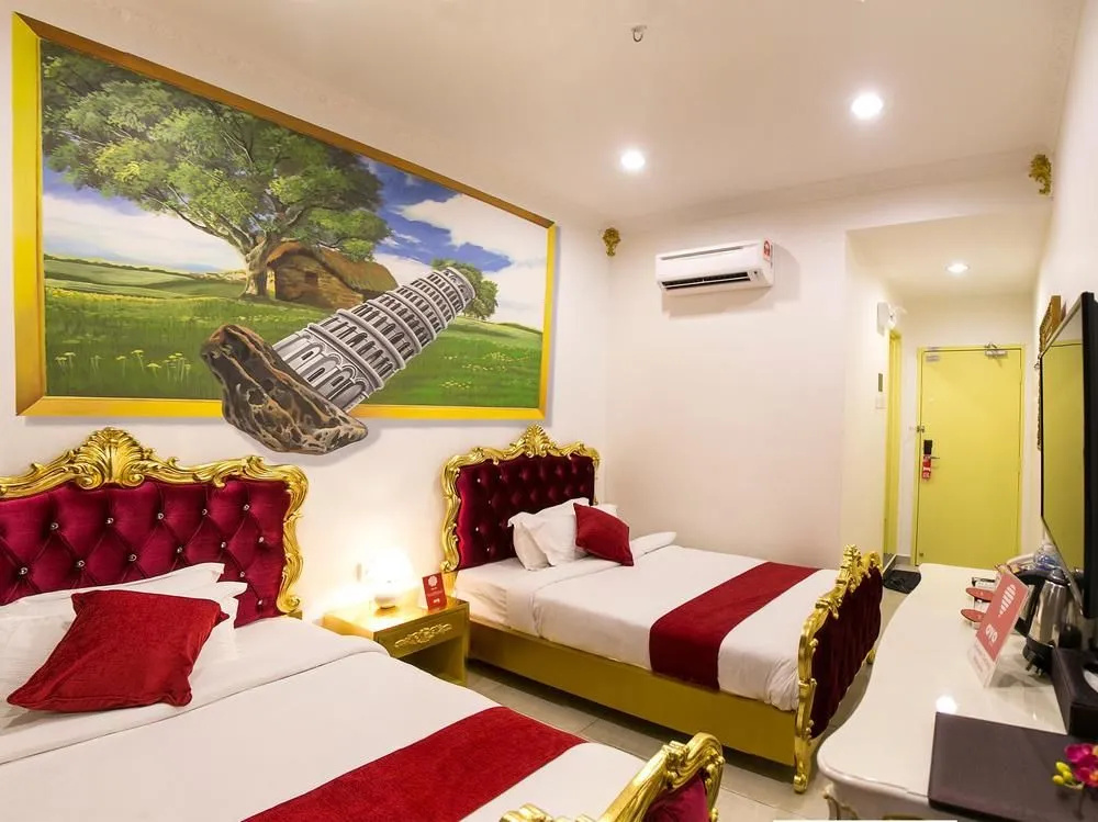 OYO 166 Hotel De Art 2