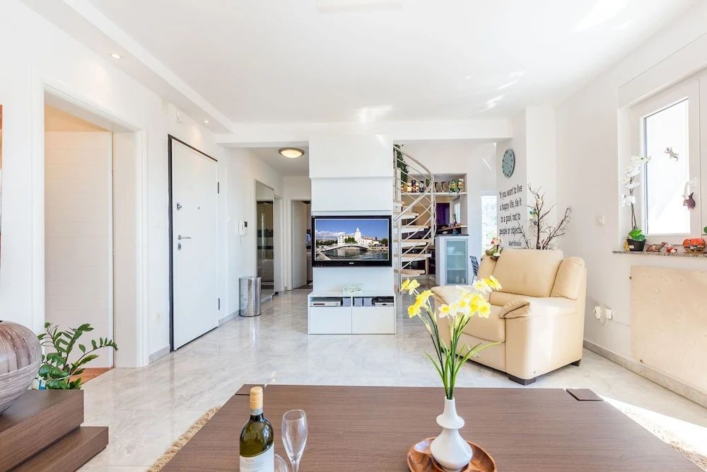 Apartment DARIO