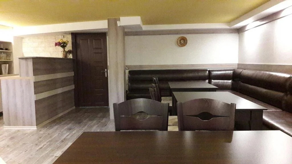 Advel Guest House