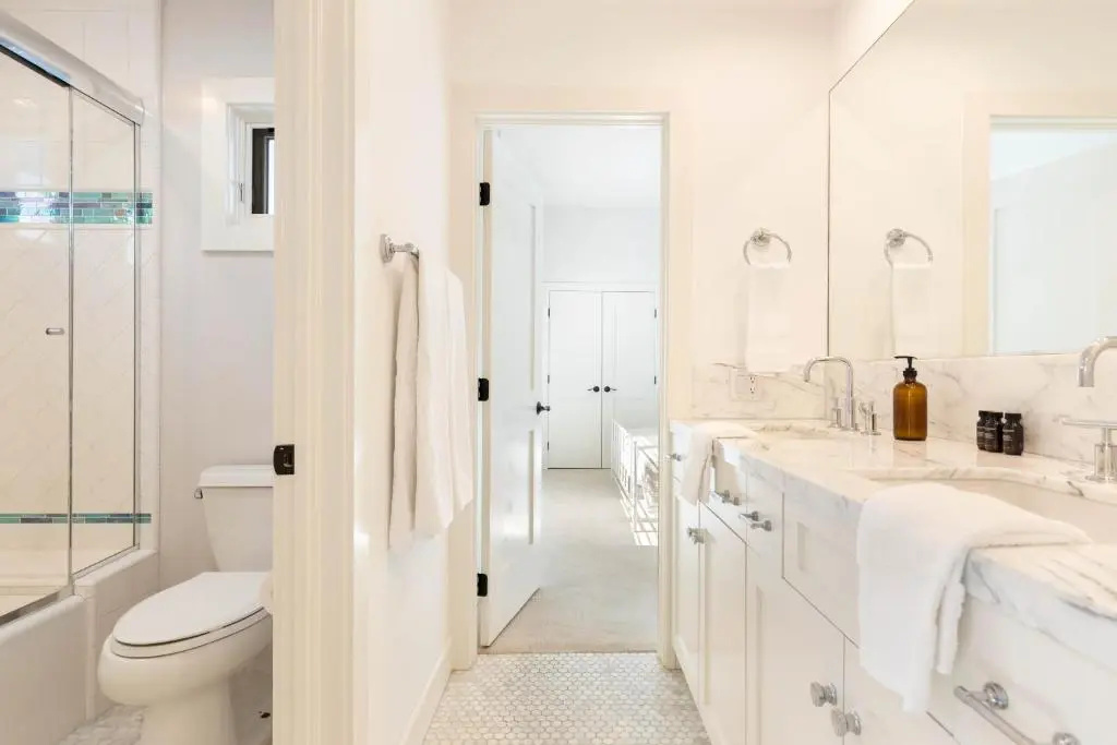 Crystal Cove by Avantstay Gorgeous & Charming Newport Home!