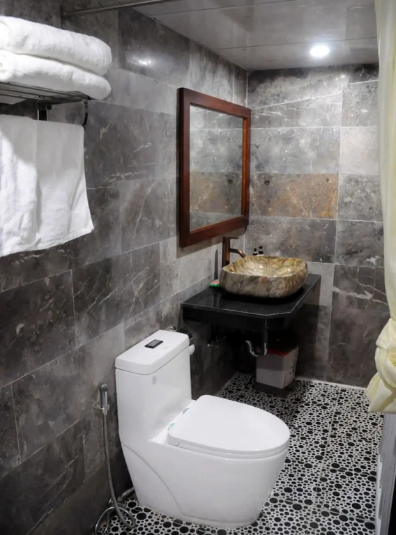 Hoi An Mountain House Villa