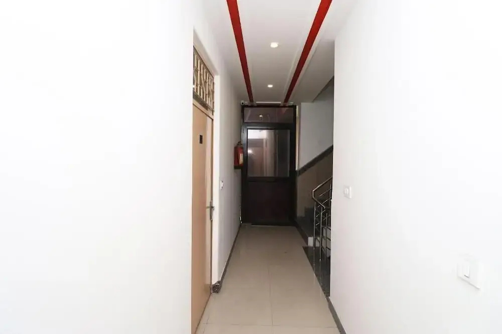 Diamond Star Hotel
