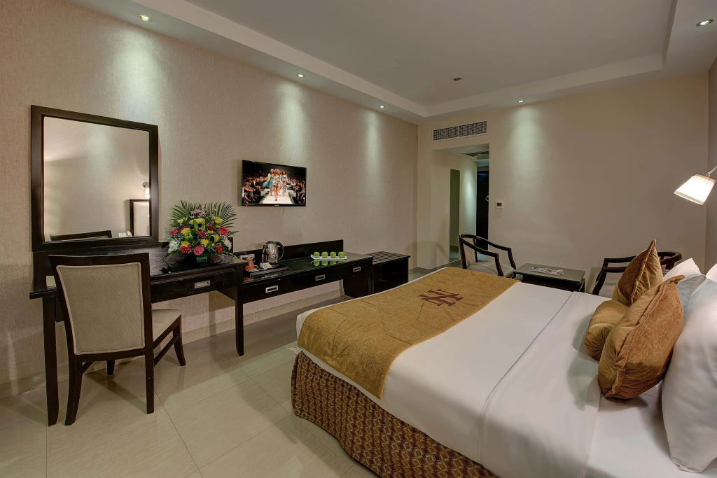 Palm Beach Hotel