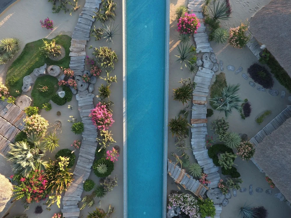 Samora Luxury Resort