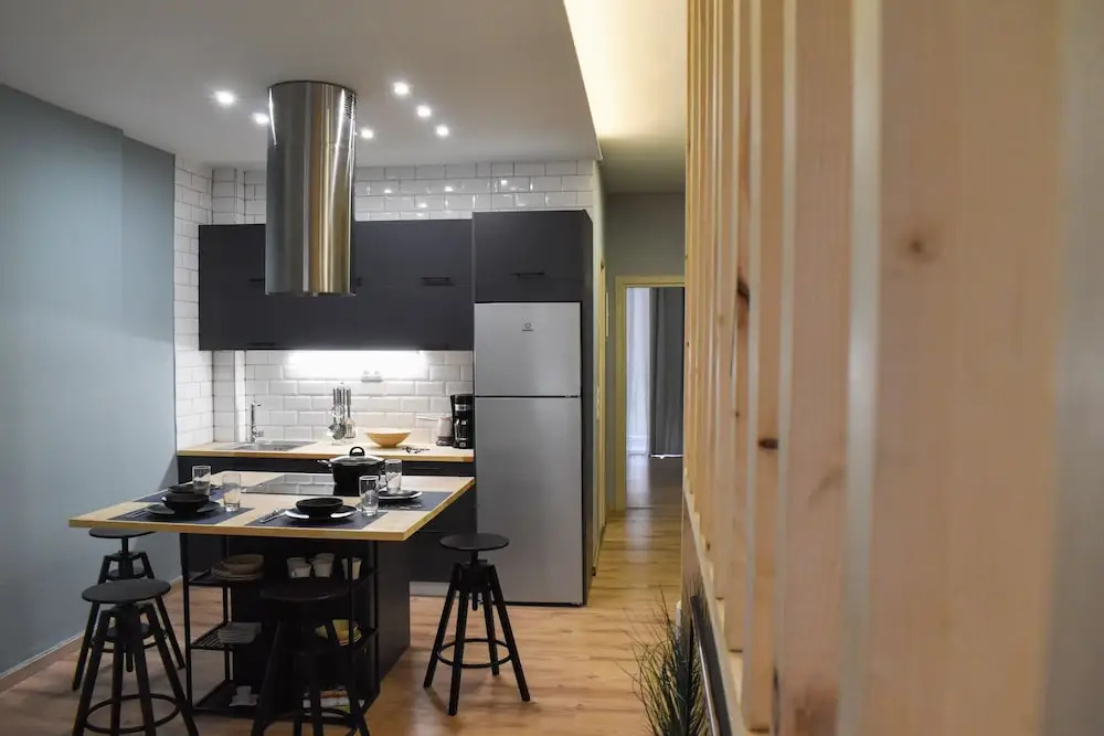 Luxurious flat near the beach and the city center