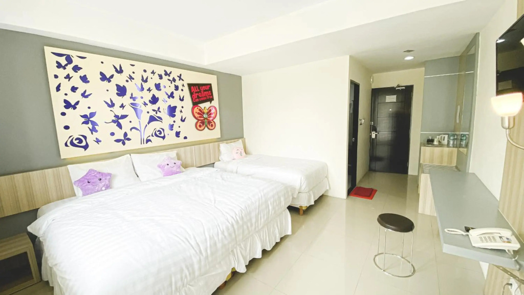 Transformer Center Hotel