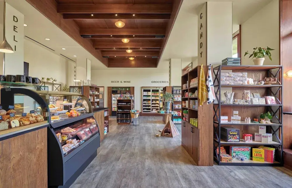 Beaver Creek Solace by Avantstay Studio w/ Resort Pool + Hot Tub Premier Avon Location