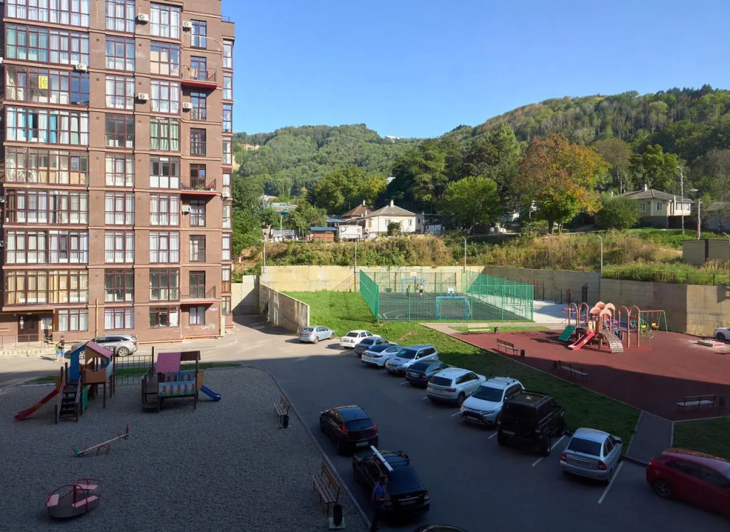 Apartments on Dekabristov 36/3