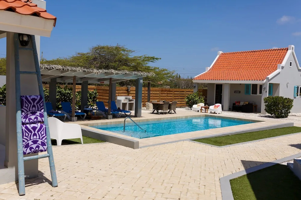 Aruba Boutique Apartments - Adults Only