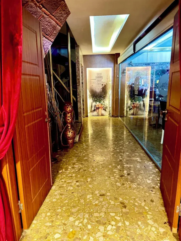 Lucid Otel