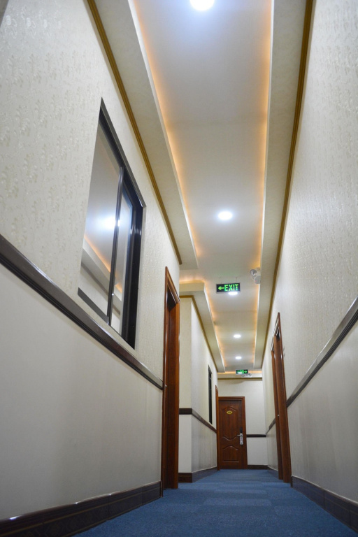 999 Hotel