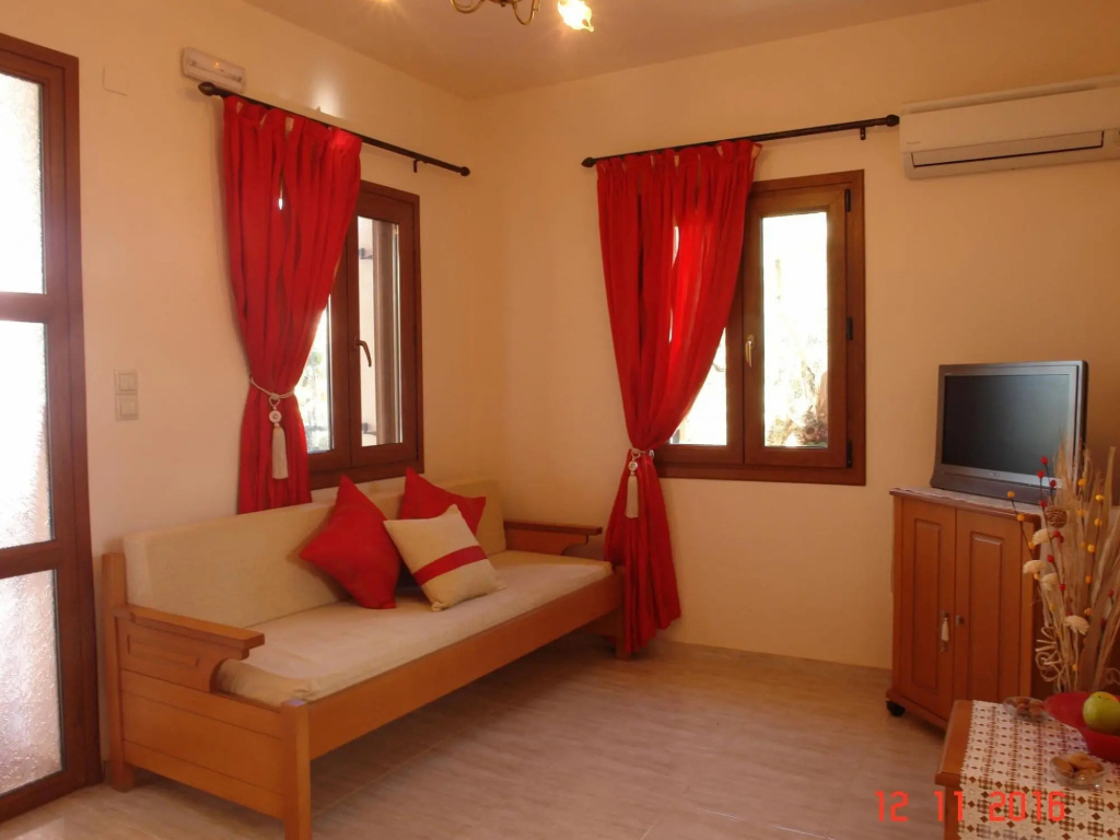Villa in Crete Near Beach and Olive Groves