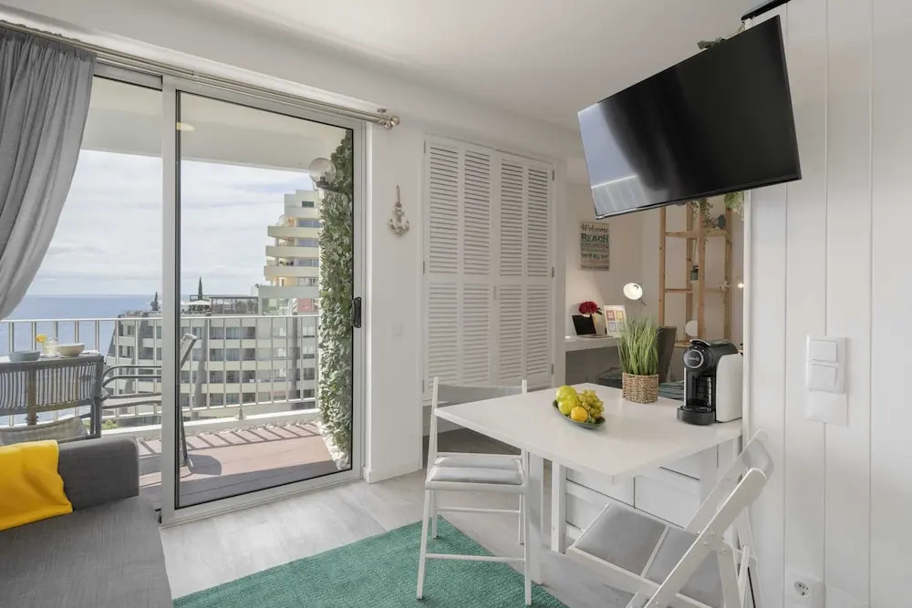 Studio With Pool and sea View - Funchal Sea View I