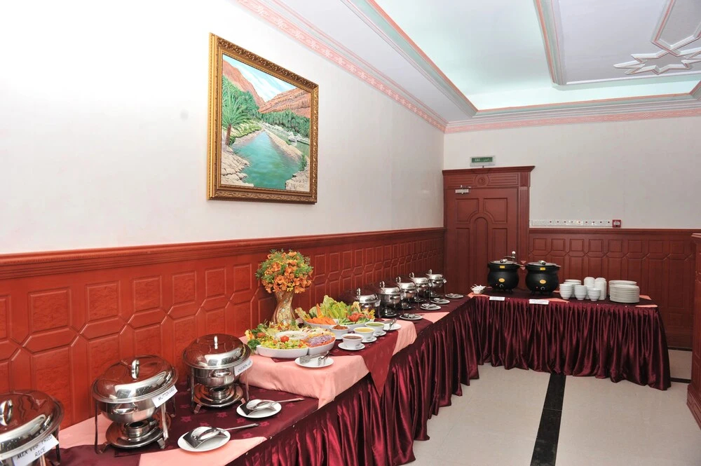 Manam Sohar Hotel Apartments