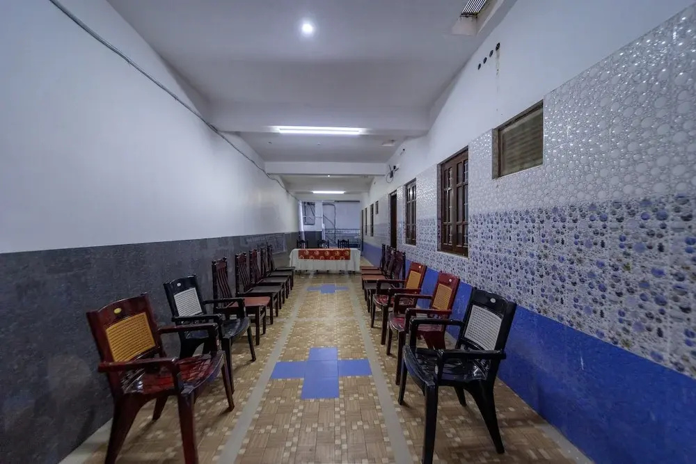 Sri Nandha Luxury Comforts