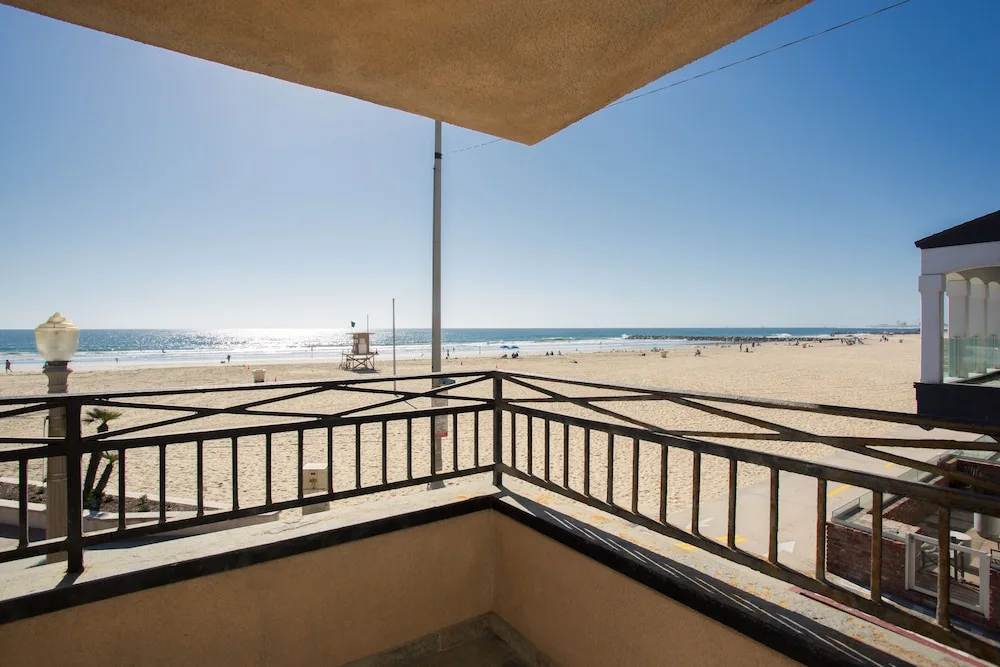 2314 W Ocean Front A Stala 2 Bedroom Duplex