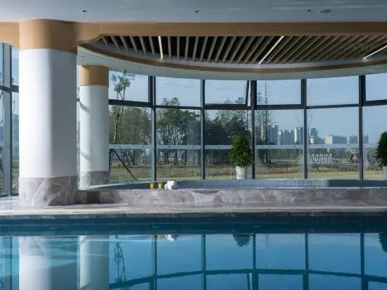 Jingzhou Yingcheng Life Hotel