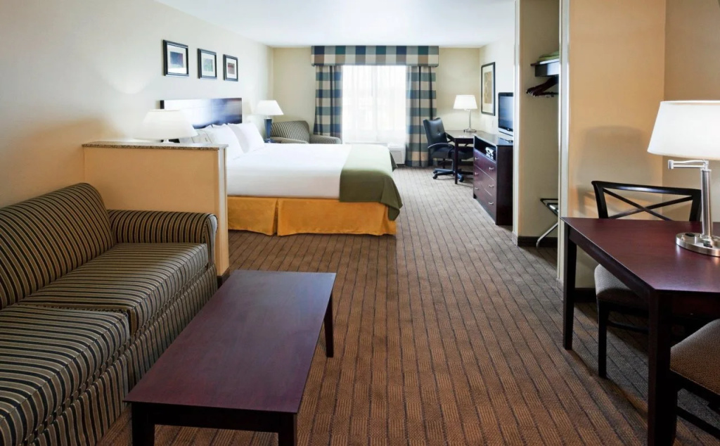 Holiday Inn Express Hotel & Suites Syracuse North - Cicero by IHG