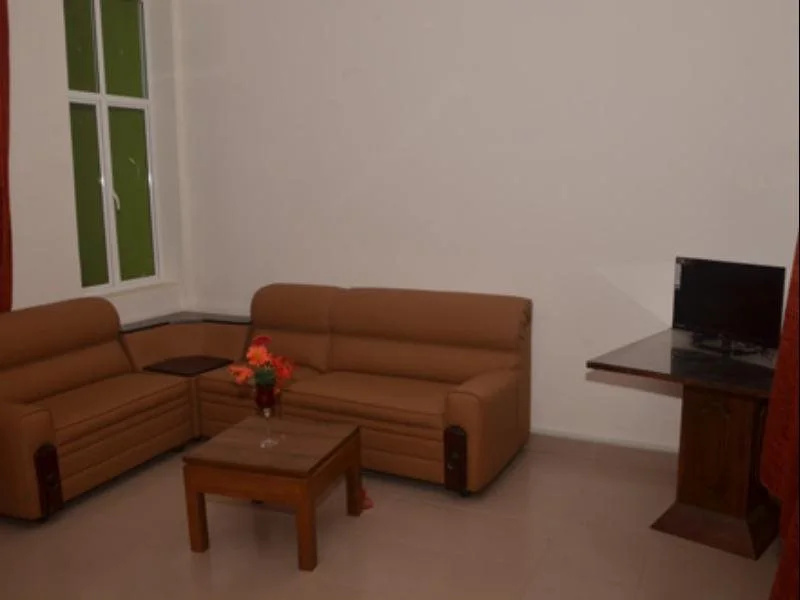Auslink Hotel